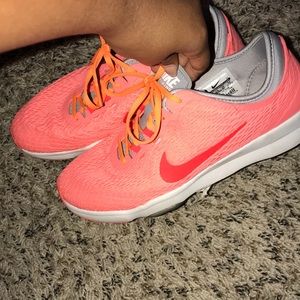 CORAL NIKE SHOES !